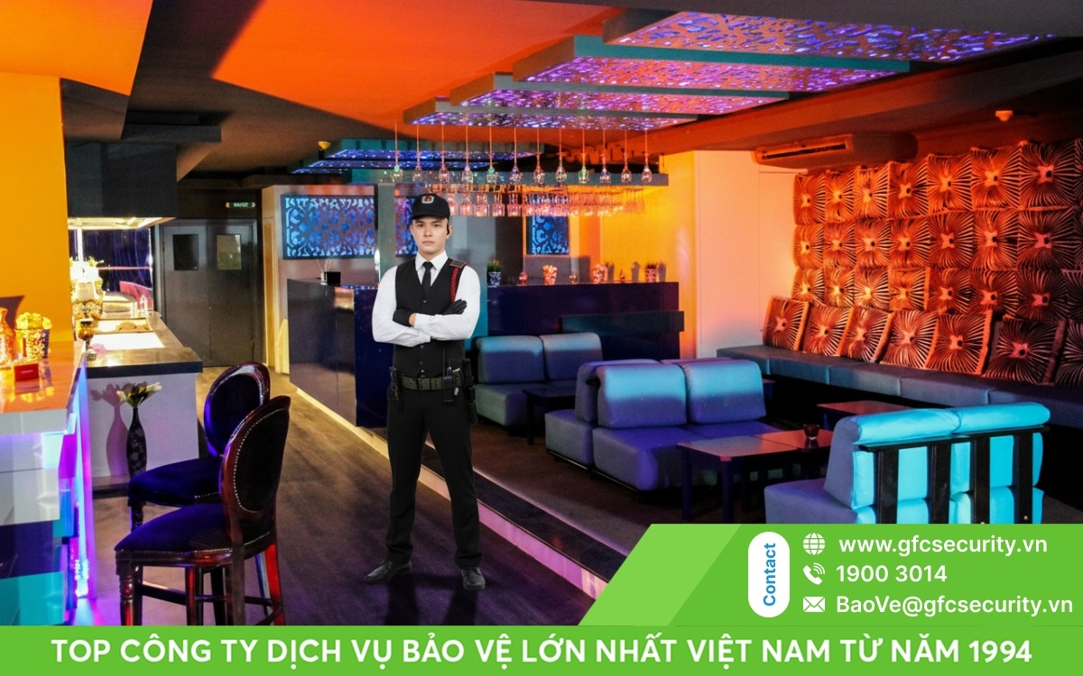 bảo vệ quán bar